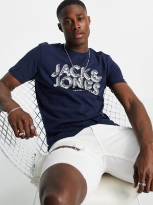 Jack & Jones - T-shirt met groot logo in marineblauw