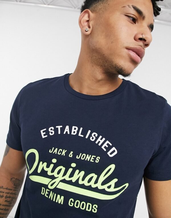 Jack & Jones - T-shirt met korte mouwen in marineblauw