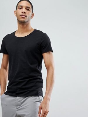 Jack & Jones - Musthaves - Lang T-shirt met lage ronde hals in zwart